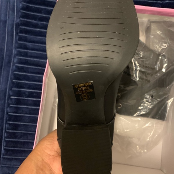 Soda Ankle Booties - Picture 3 of 5